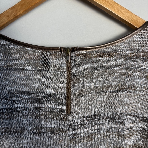 Jessica Simpson Women's Metallic‎ 1/4 Sleeve Lightweight Sweater Brown Medium - Picture 5 of 13